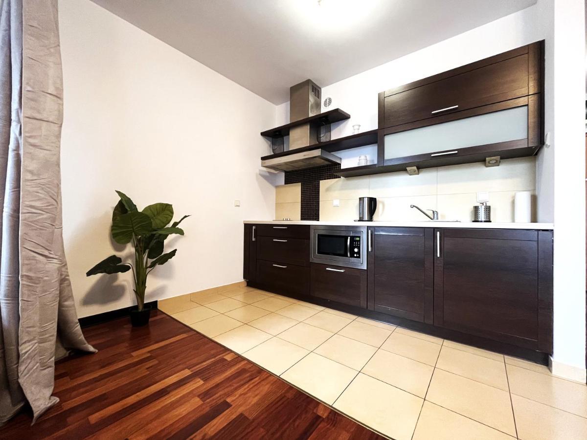 Jagielly Apartment ~ Self Check-In 24H ~ Parking & Lift Wrocław Eksteriør bilde