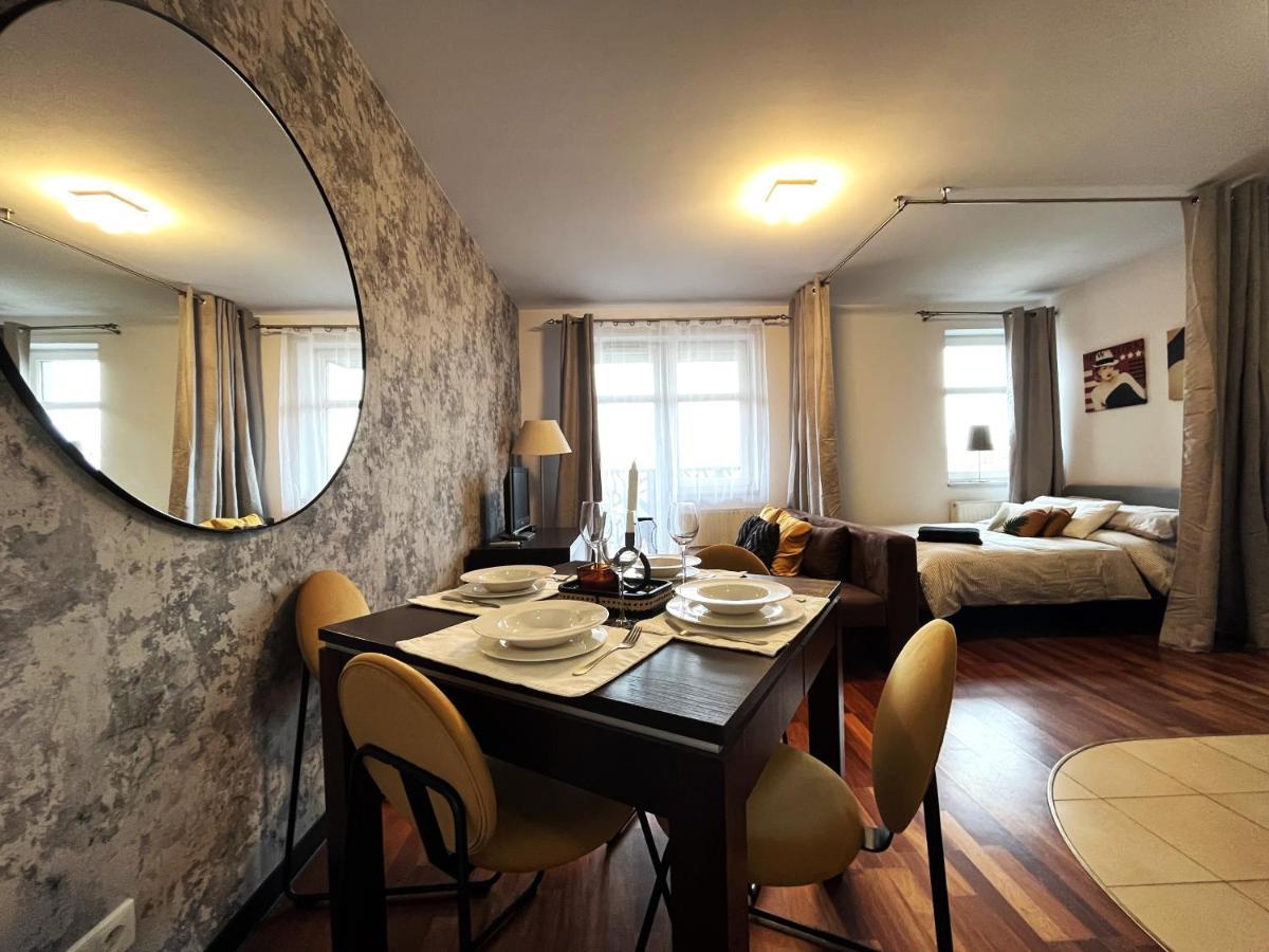 Jagielly Apartment ~ Self Check-In 24H ~ Parking & Lift Wrocław Eksteriør bilde